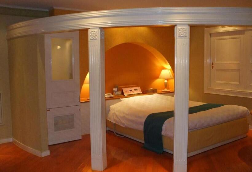 فندق Large Adults Only