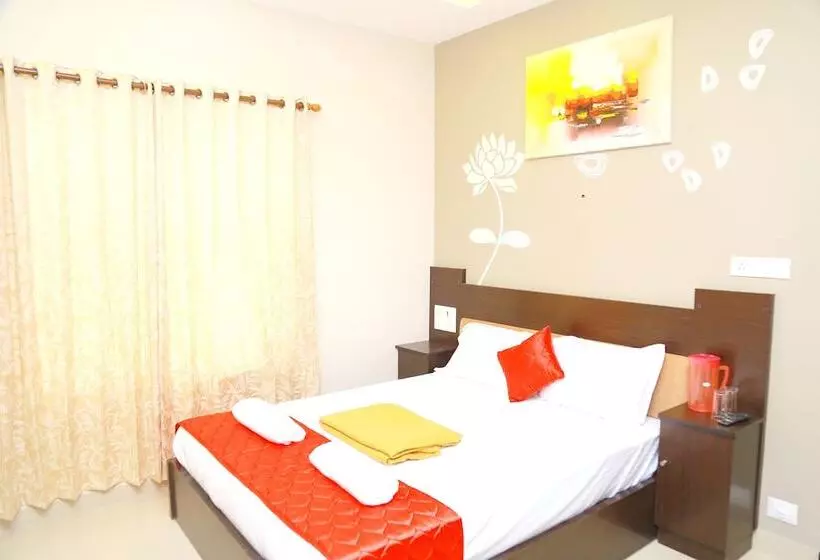 هتل Omar Residency