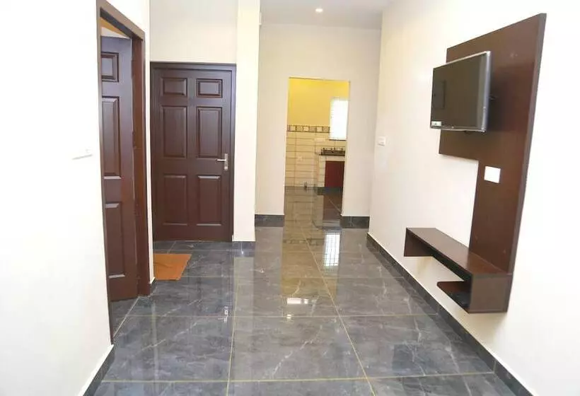 هتل Omar Residency