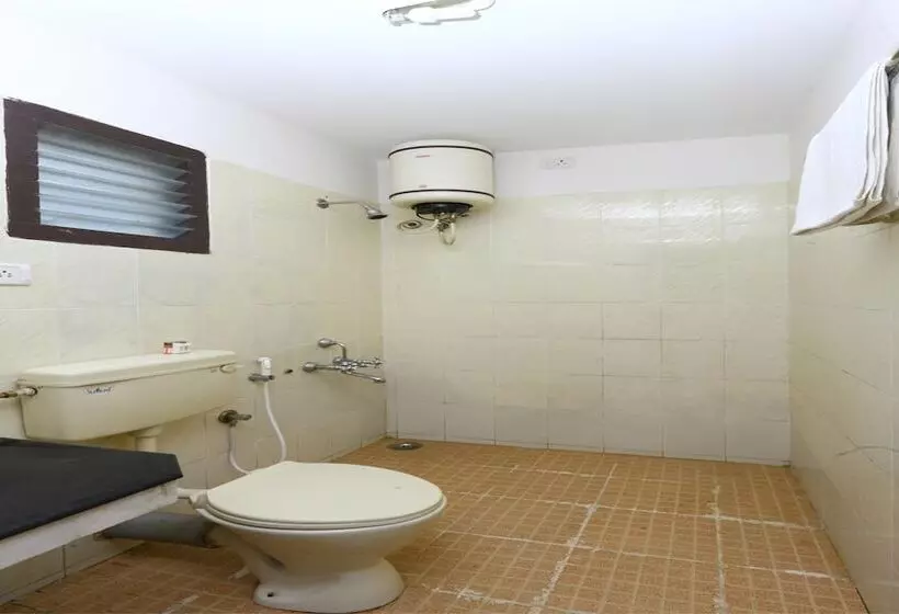 هتل Oyo Rooms Near Naidupuram Pillayar Temple