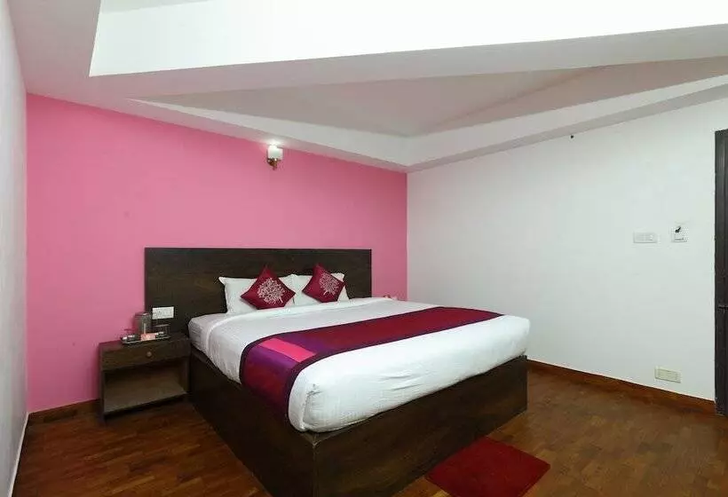 هتل Oyo Rooms Near Naidupuram Pillayar Temple