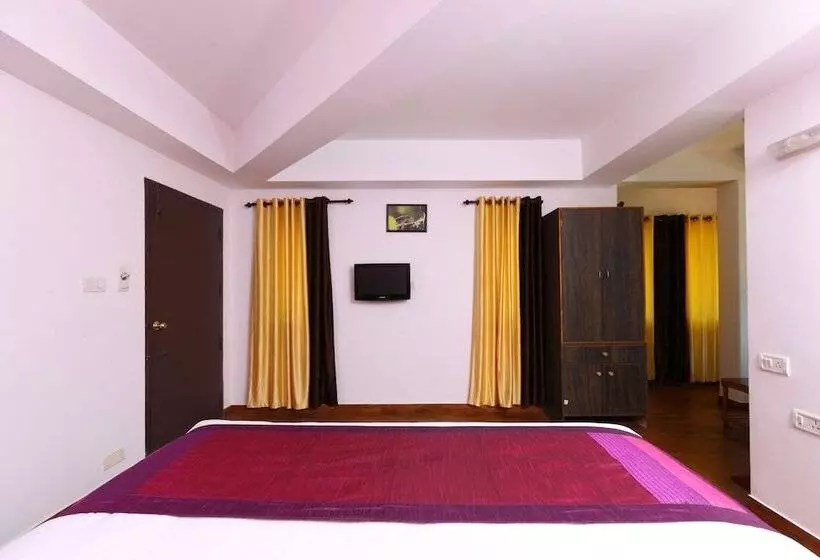 هتل Oyo Rooms Near Naidupuram Pillayar Temple