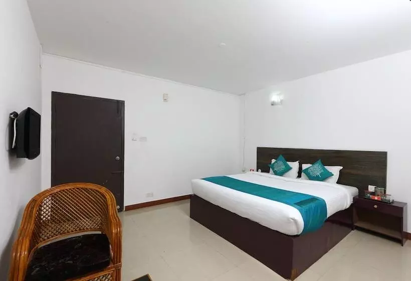 هتل Oyo Rooms Near Naidupuram Pillayar Temple