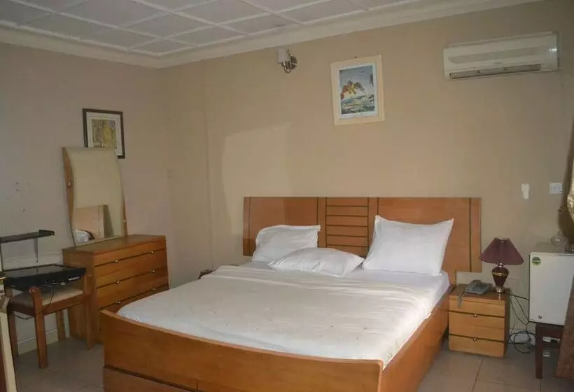 Sena Hotel And Resort