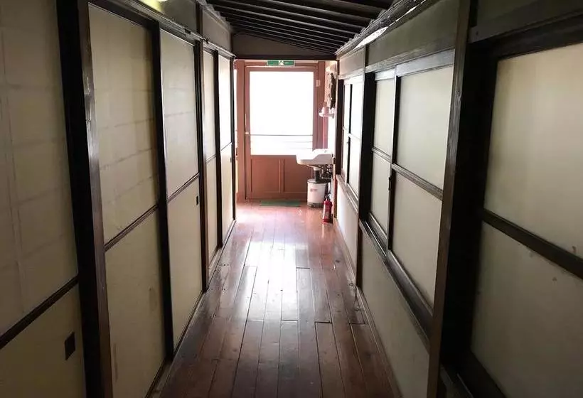 Niko Ryokan