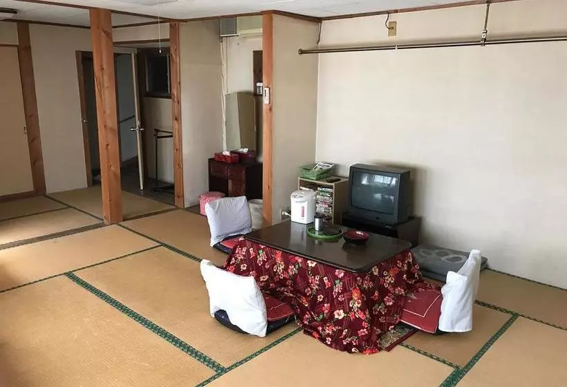 Niko Ryokan