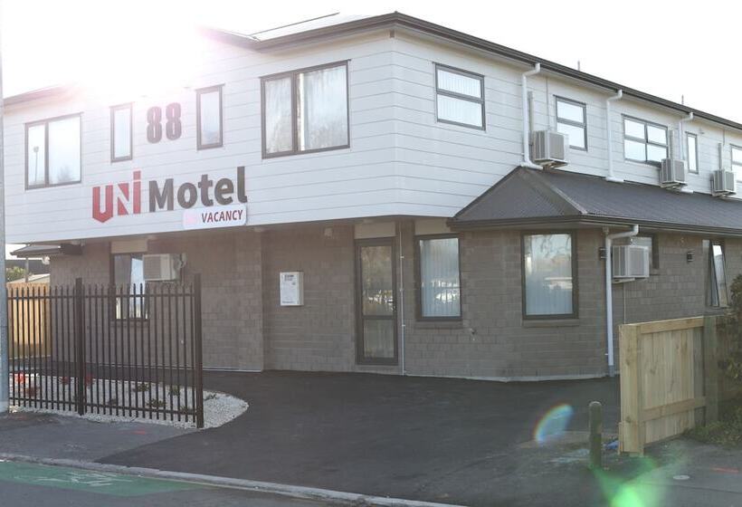 Uni Motel