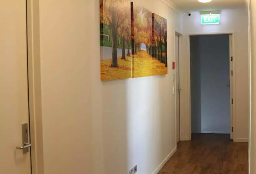 Uni Motel