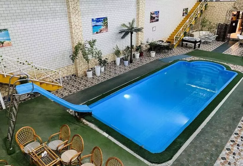 ホテル Turon City Plaza