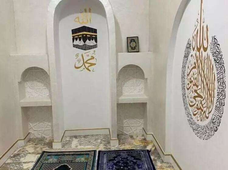 ホテル Turon City Plaza