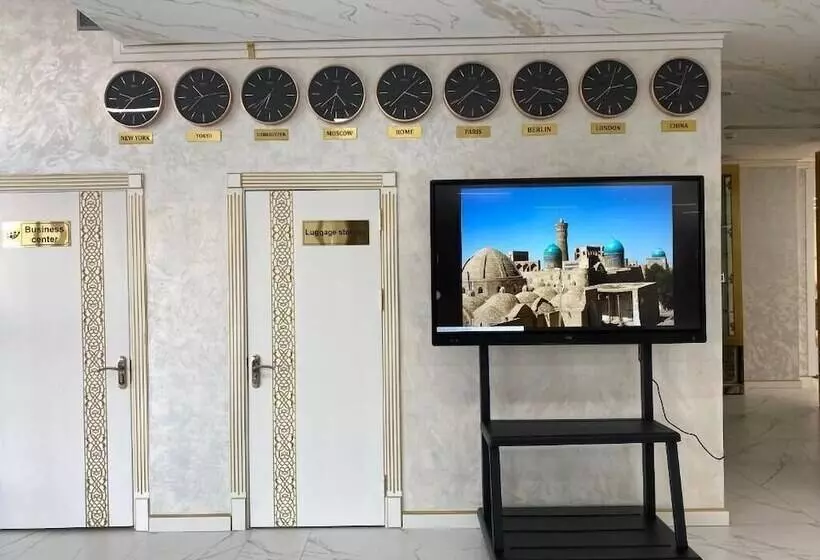 ホテル Turon City Plaza