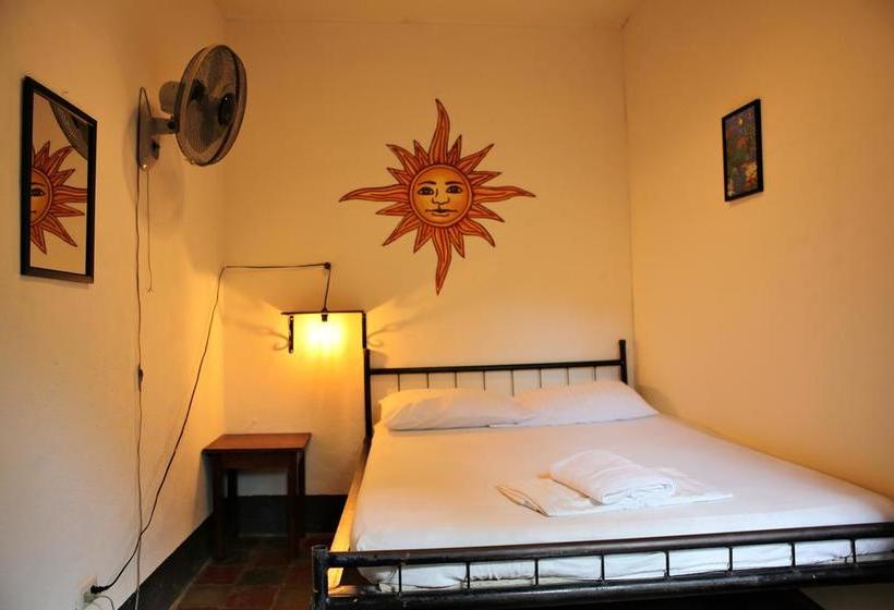 هاستل Hostal La Tortuga Booluda