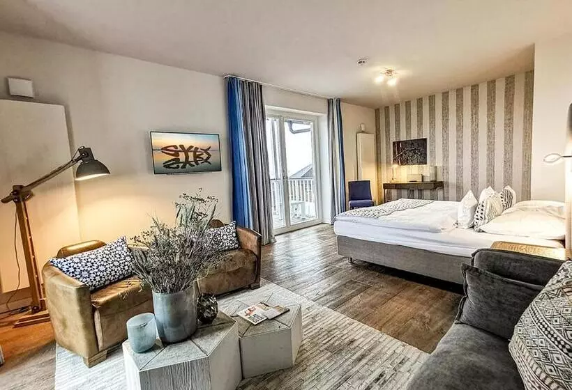 Hotelli Easy Living