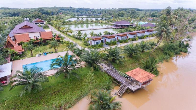 Lamphurai Riverside Resort And Spa
