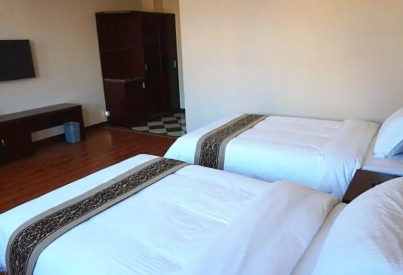 Greentree Inn Liaoyuan Longshan District Train Station Longjihuadian Hotel_