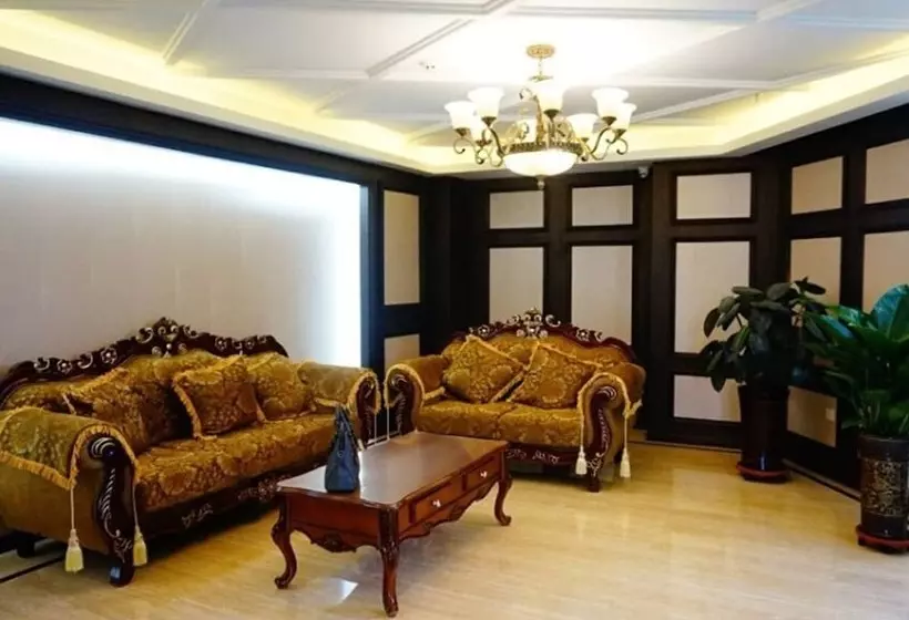 Greentree Inn Liaoyuan Longshan District Train Station Longjihuadian Hotel_