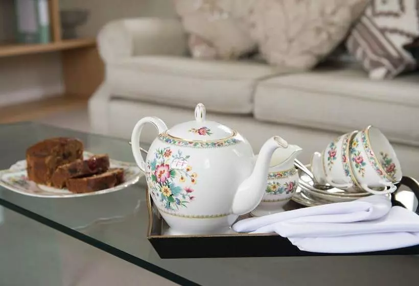 Callender House B&b