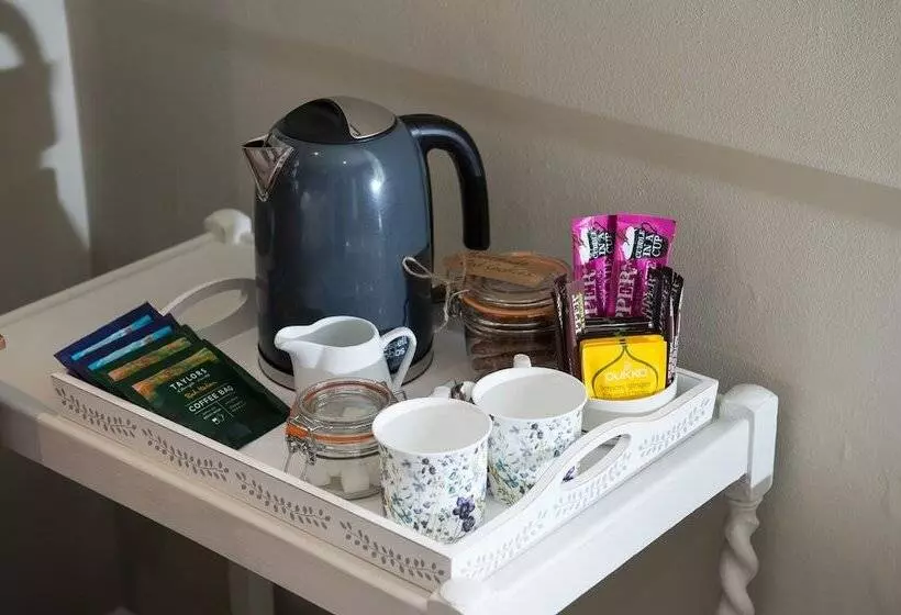 Callender House B&b