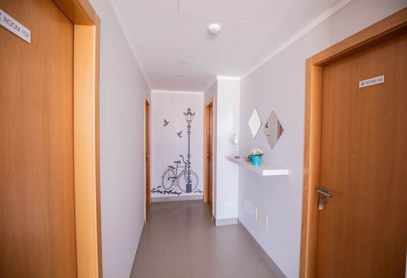 Ericeira Atlantic   Hostel