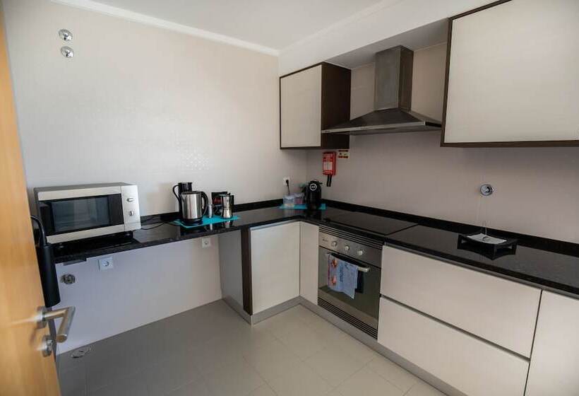 Ericeira Atlantic   Hostel