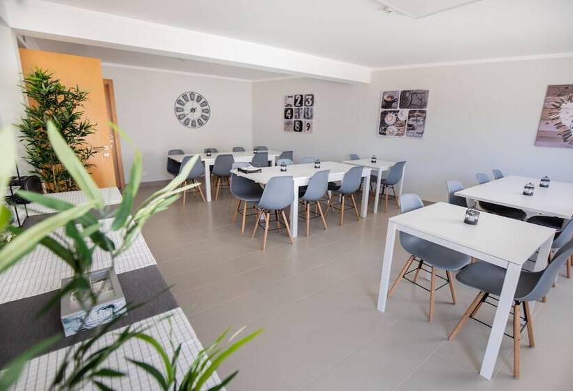 Ericeira Atlantic   Hostel