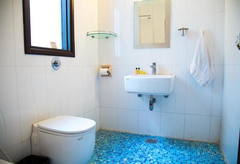 Fabhotel Good Care Residency