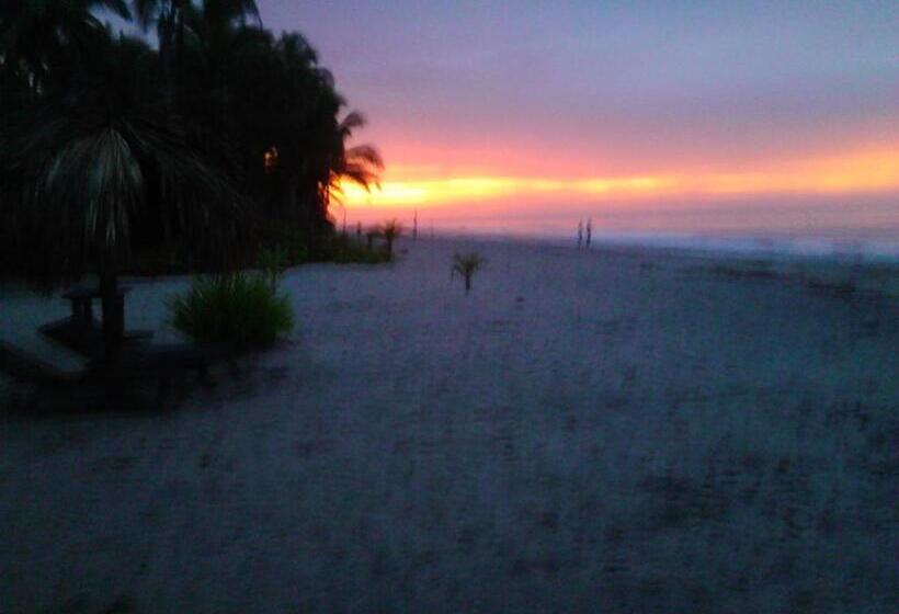 Otel Cabanas Las Estrellas