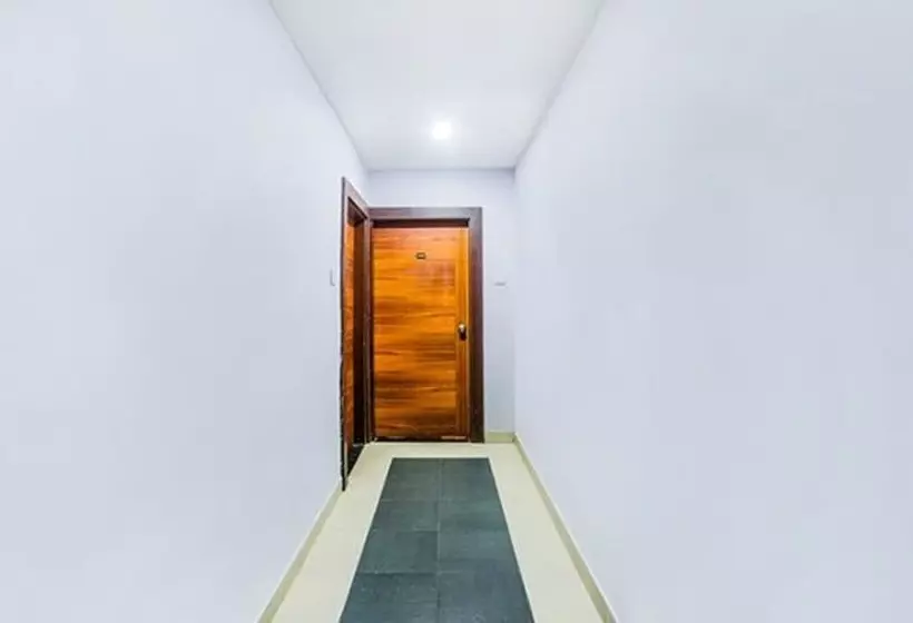 Fabhotel Golden Village