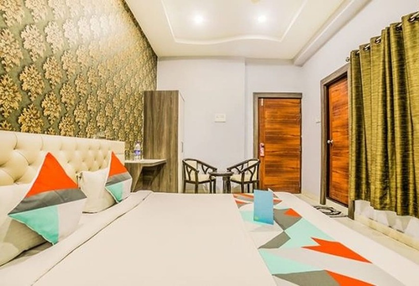 Fabhotel Golden Village