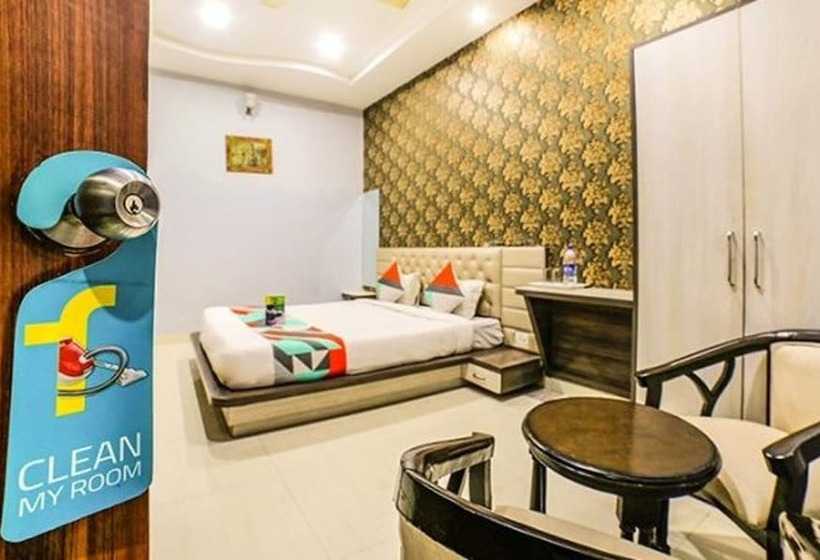 Fabhotel Golden Village