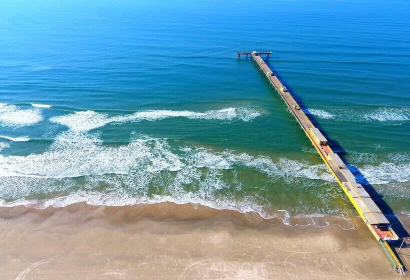 Отель Centenário