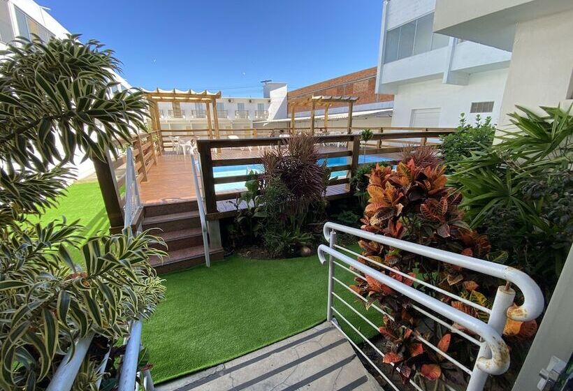 Отель Centenário