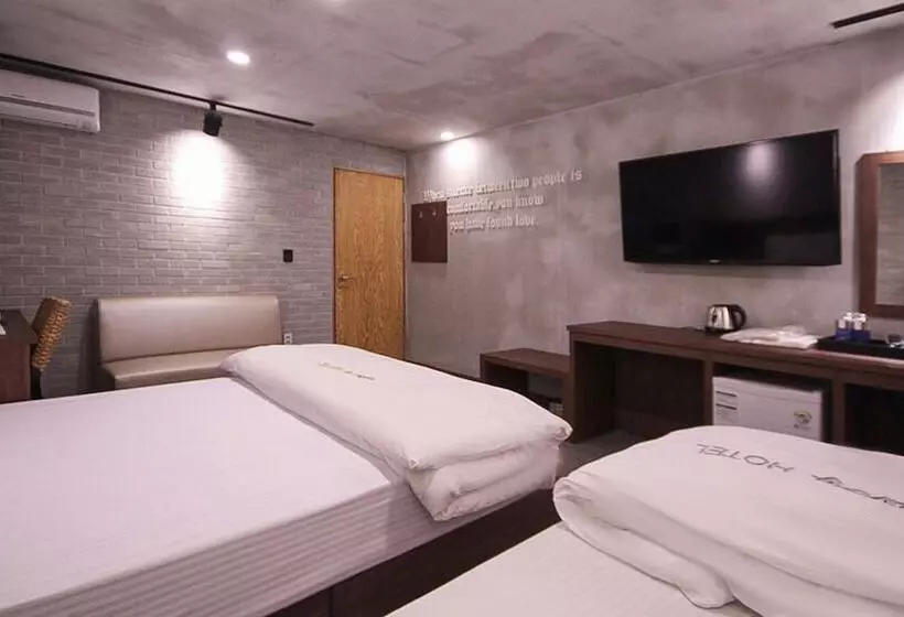 هتل Daegu Dongseongno Savoy