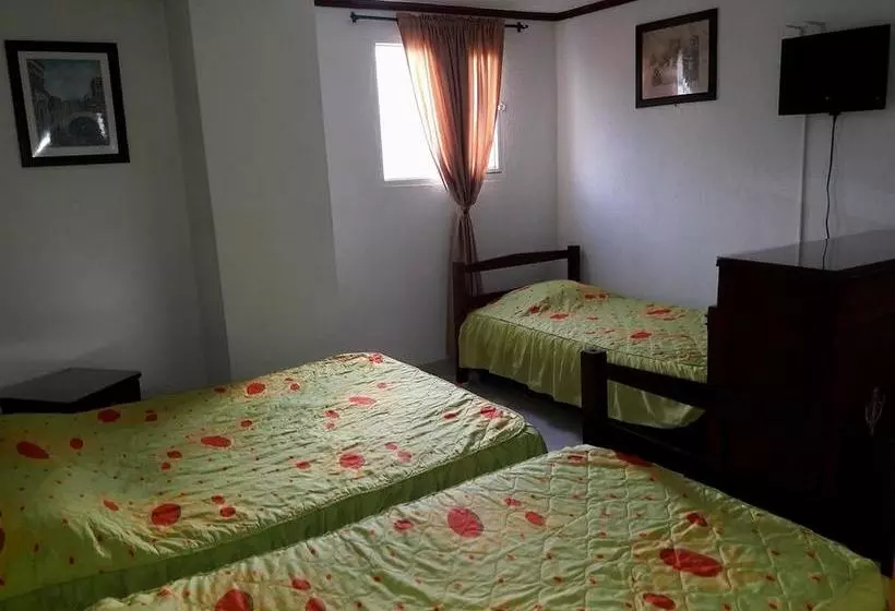 Hôtel Davinci Calarca