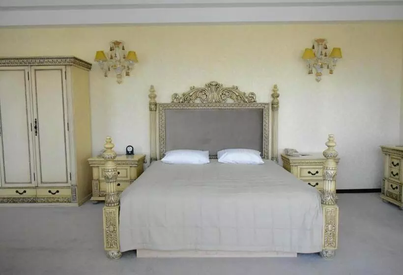 Hotel Feride