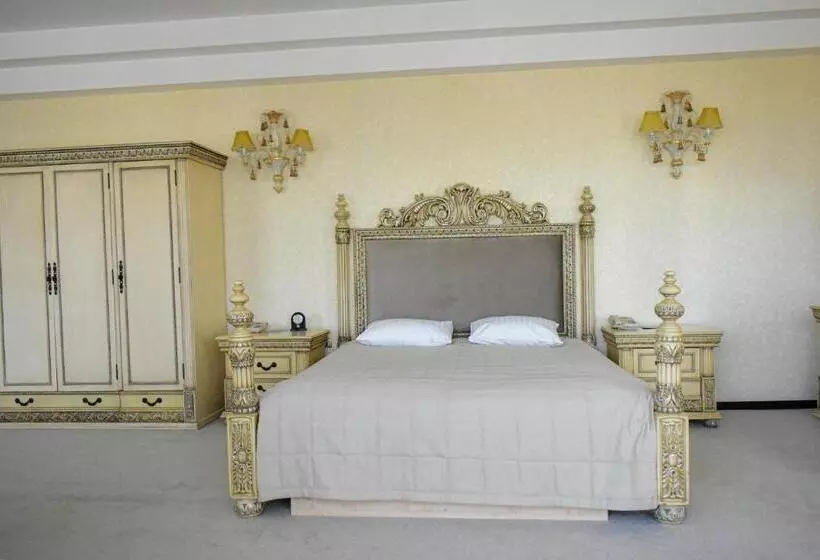 Hotel Feride
