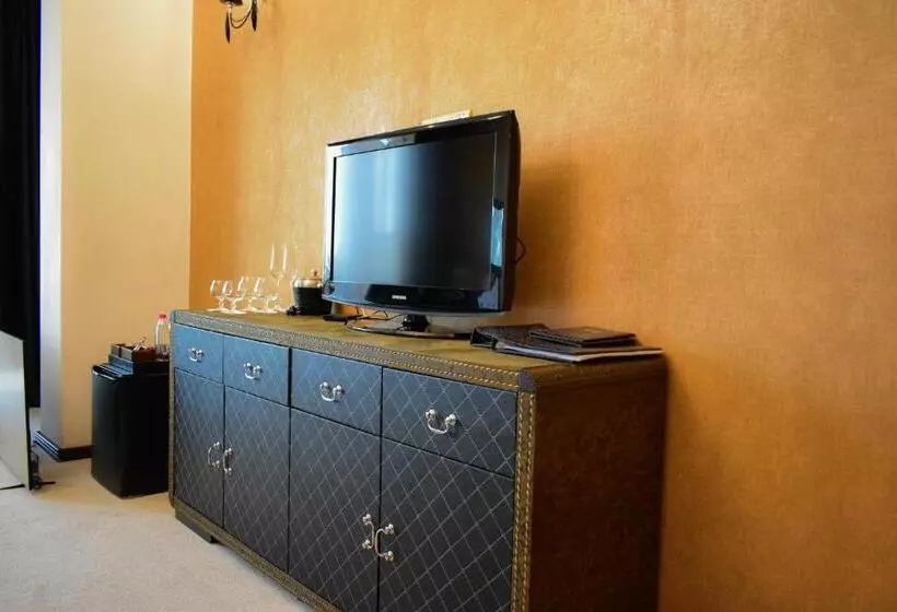 Hotel Feride