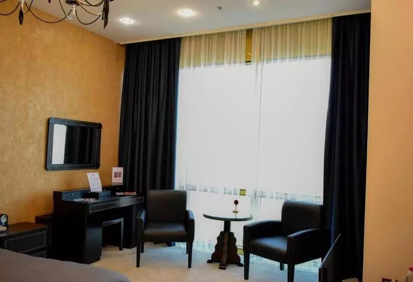 Hotel Feride