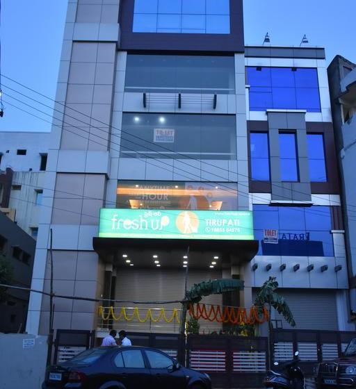 هتل Freshup Tirupati