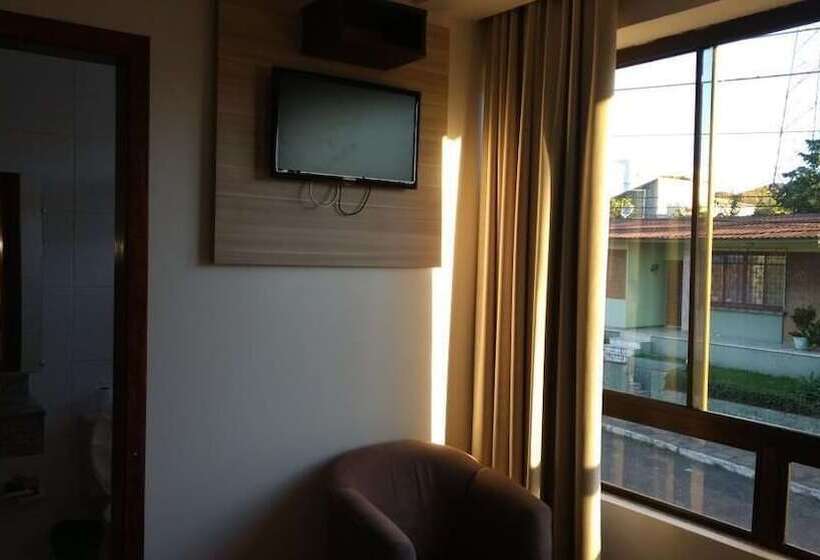 Santa Clara Hotel E Restaurante