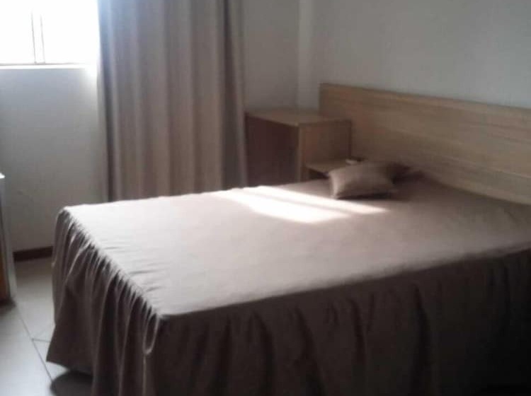 Santa Clara Hotel E Restaurante