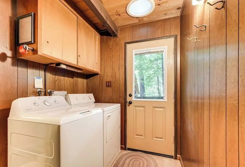Beach Access, Furnished Deck & Grill: Arnold Cabin