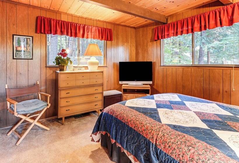 Beach Access, Furnished Deck & Grill: Arnold Cabin