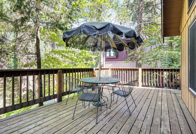 Beach Access, Furnished Deck & Grill: Arnold Cabin