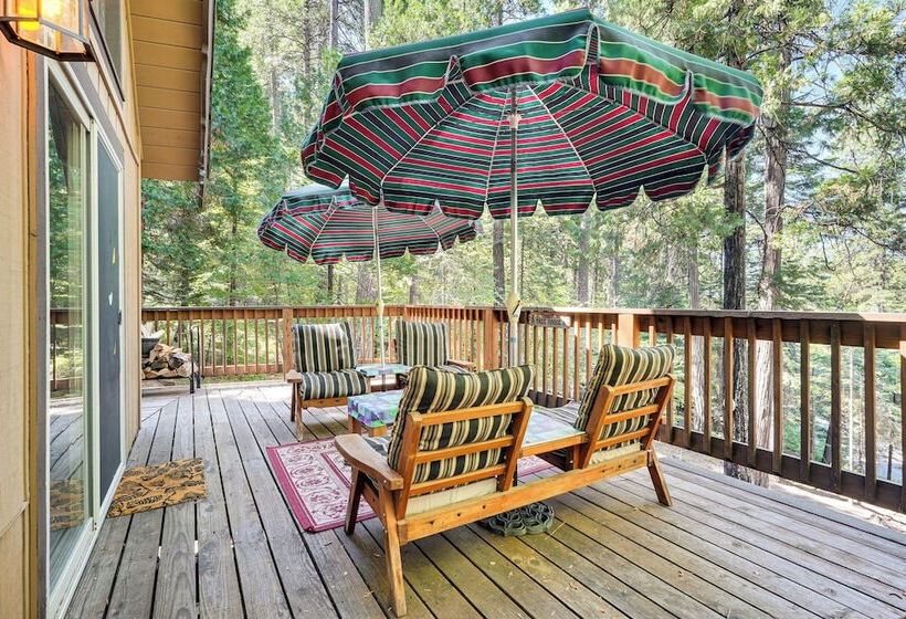 Beach Access, Furnished Deck & Grill: Arnold Cabin