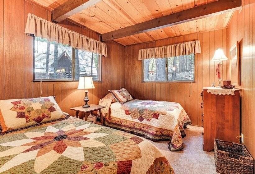 Beach Access, Furnished Deck & Grill: Arnold Cabin