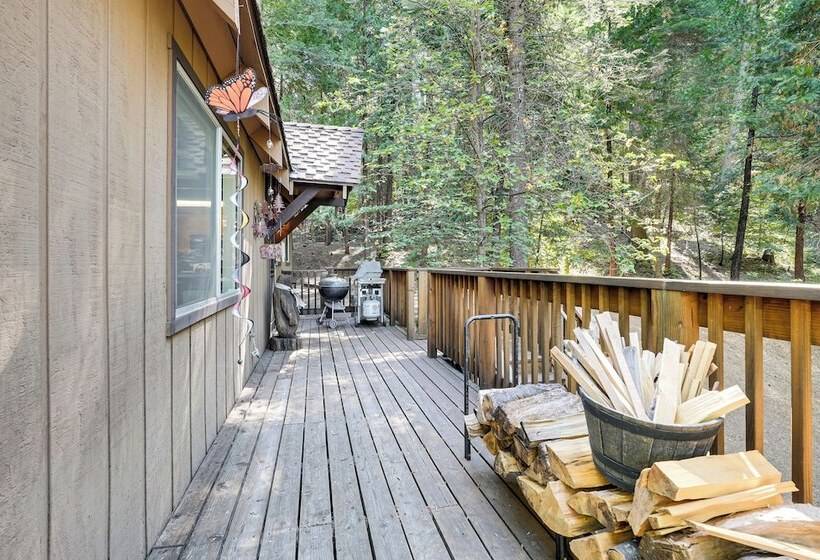 Beach Access, Furnished Deck & Grill: Arnold Cabin