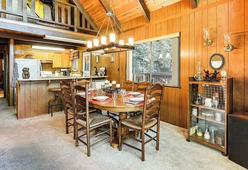 Beach Access, Furnished Deck & Grill: Arnold Cabin