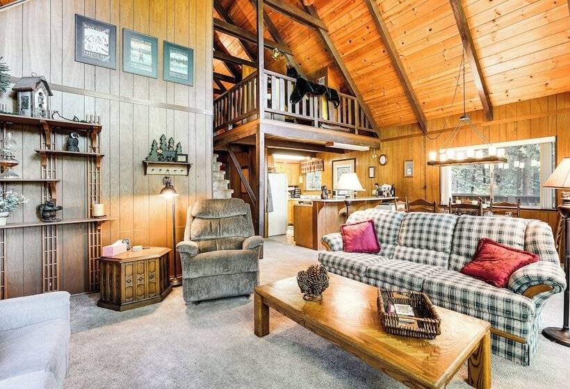 Beach Access, Furnished Deck & Grill: Arnold Cabin