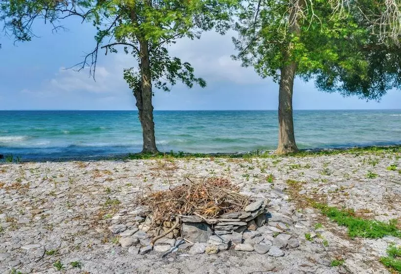 Waterfront Views: Lake Ontario Gem W/ Fireplace